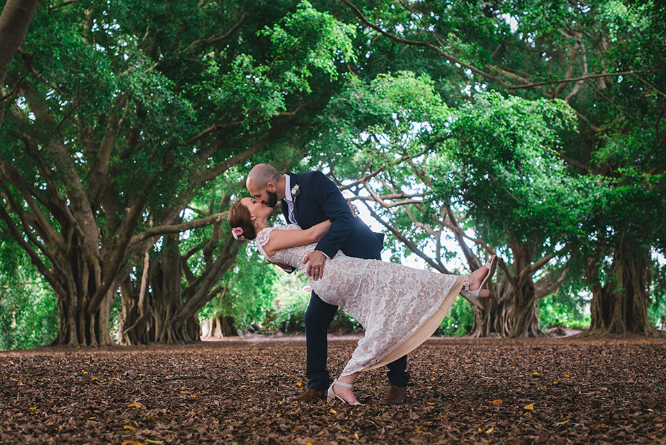 Bride and Groom photos done at Wirreanda Park on the Sunshine Coast